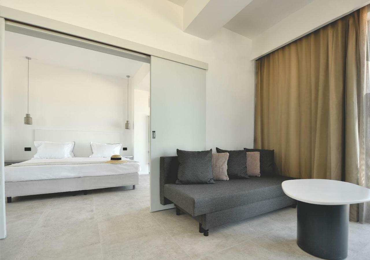 Lemon Cliff Luxury B&B Mamaia Exteriör bild