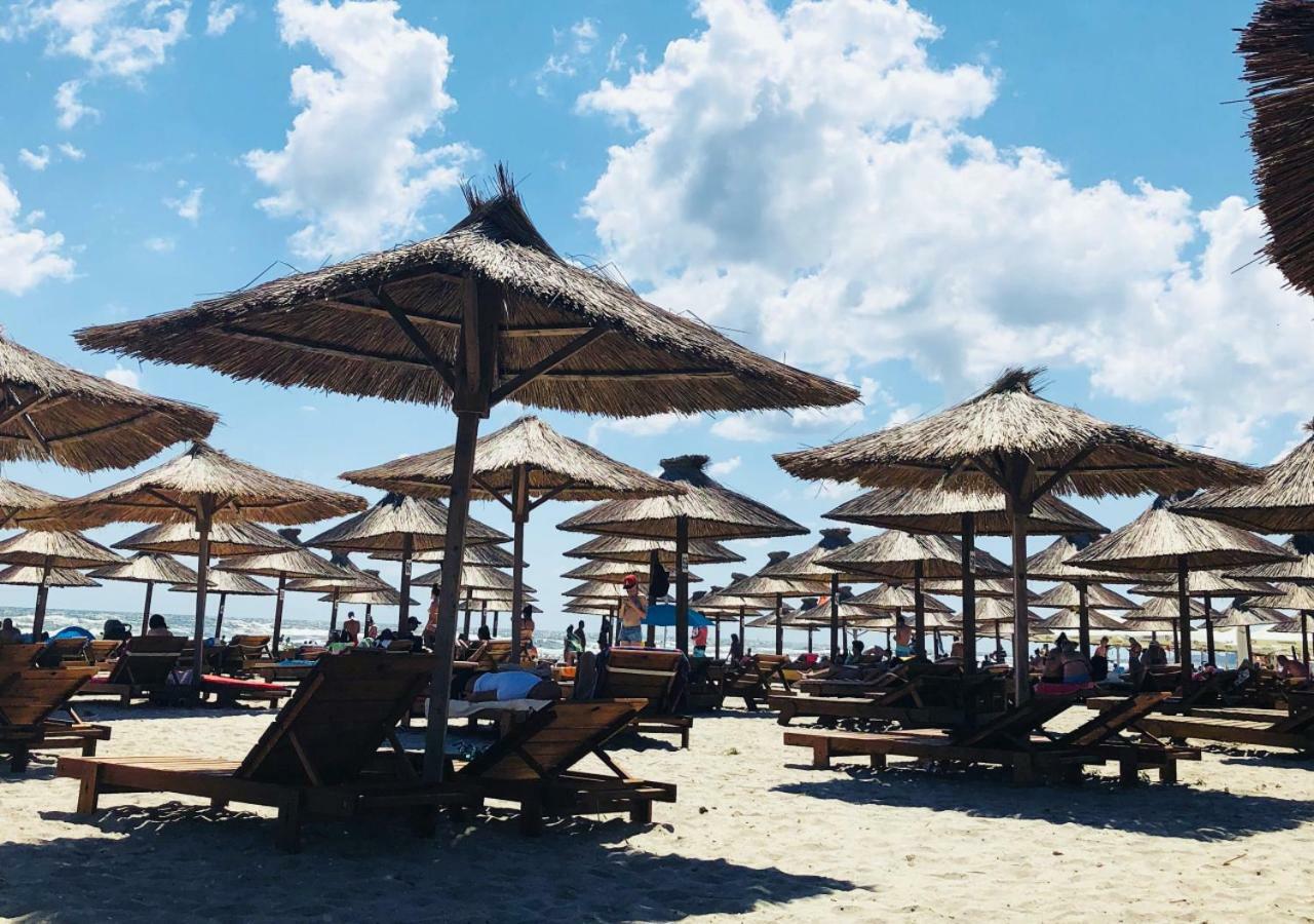 Lemon Cliff Luxury B&B Mamaia Exteriör bild