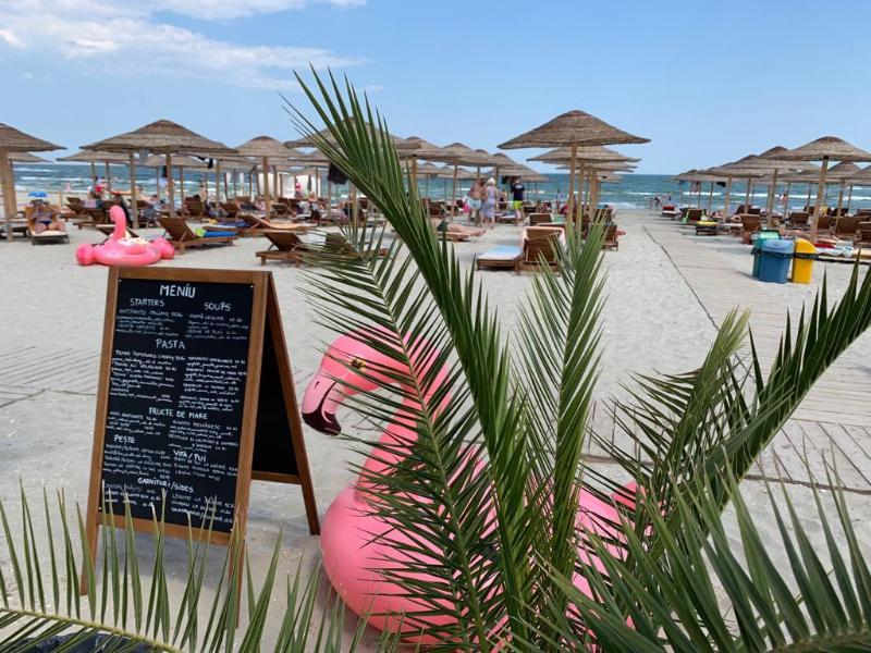 Lemon Cliff Luxury B&B Mamaia Exteriör bild