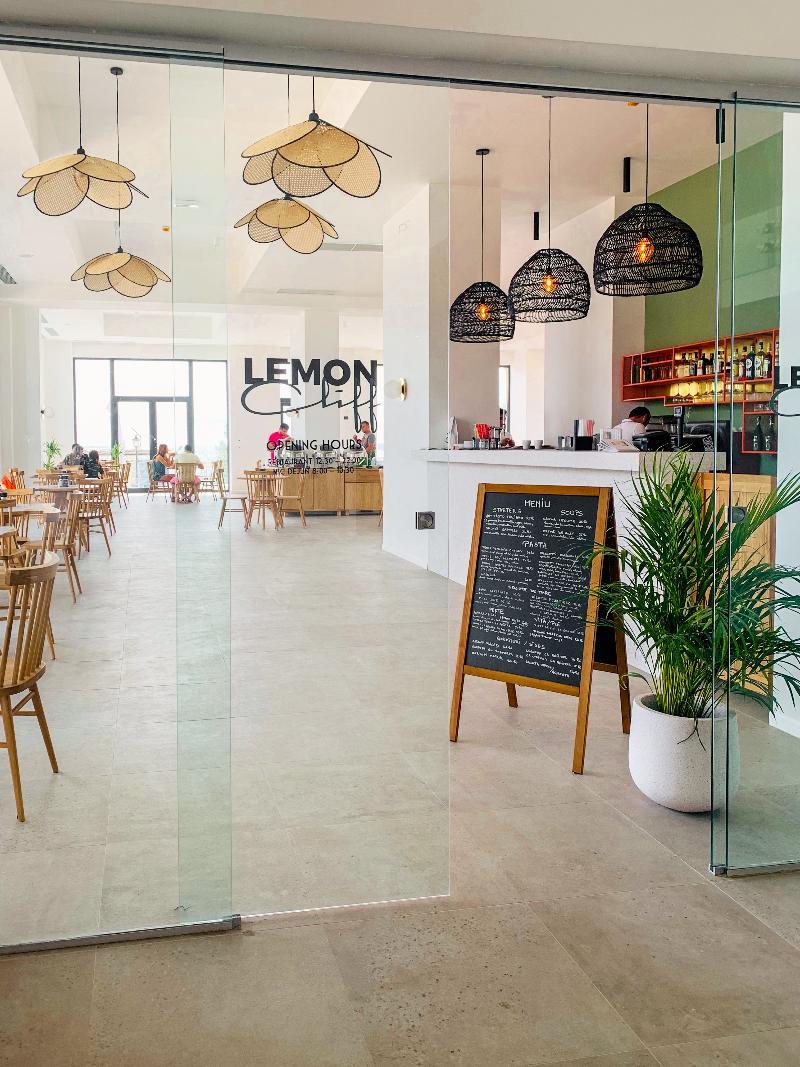 Lemon Cliff Luxury B&B Mamaia Exteriör bild