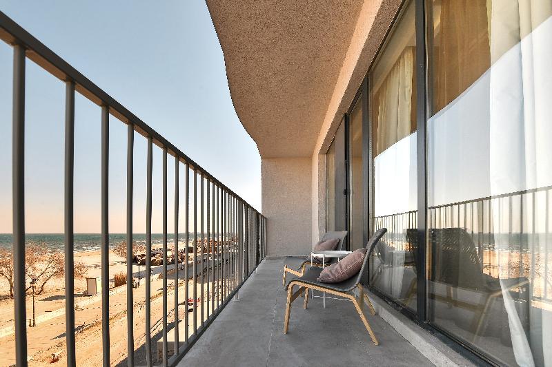 Lemon Cliff Luxury B&B Mamaia Exteriör bild